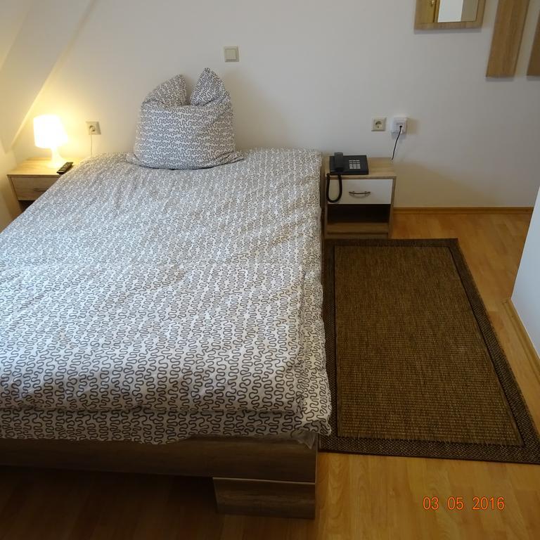 Hotel Einstein Bad Krozingen Zewnętrze zdjęcie