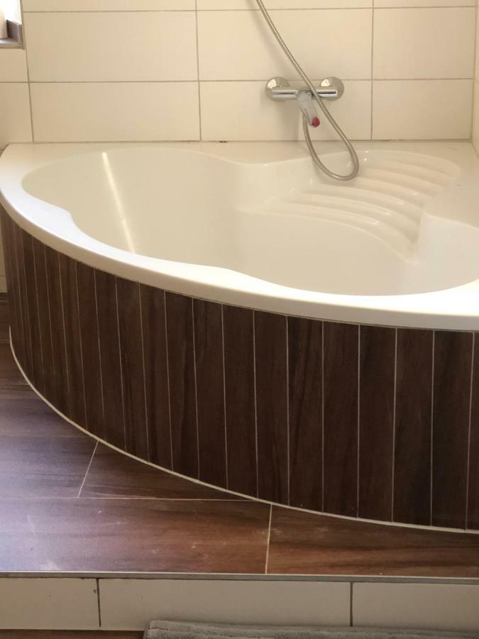 Hotel Einstein Bad Krozingen Zewnętrze zdjęcie